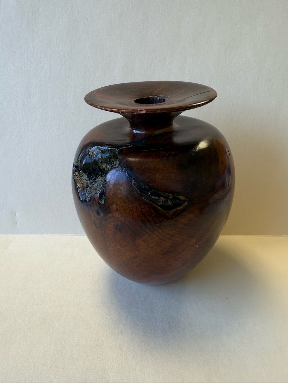 Vintage MCM California Redwood Burl Wood Hand Turned Polished Live Edge Bud Vase